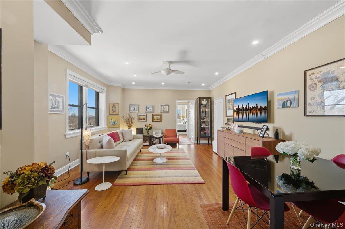 #1 photo, 4784 Boston Post Road, Pelham , NY 10803