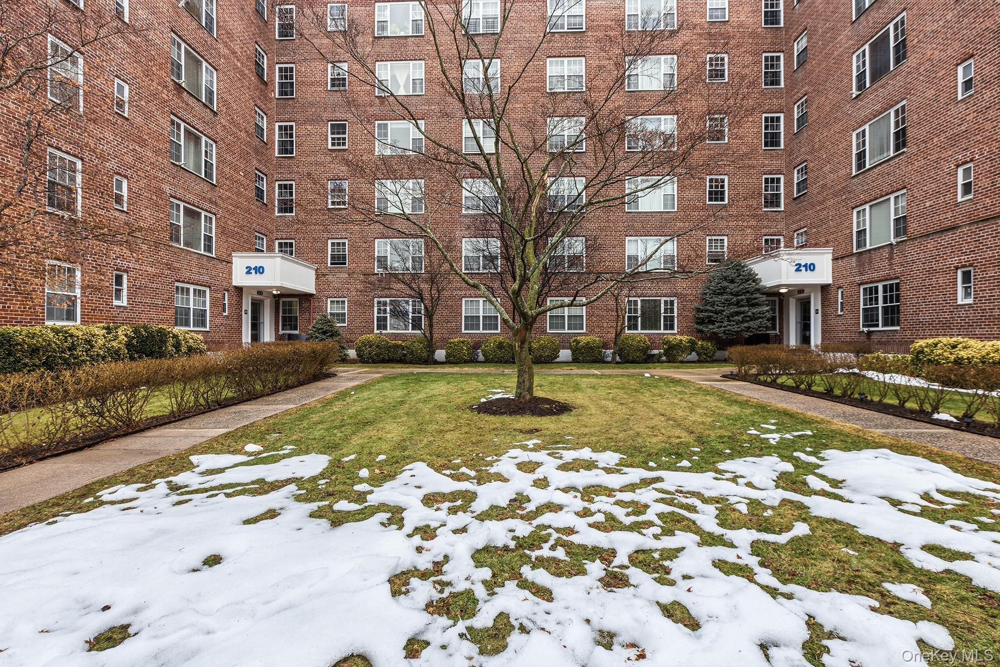 #1 photo, 210 Pelham Road, New Rochelle , NY 10805