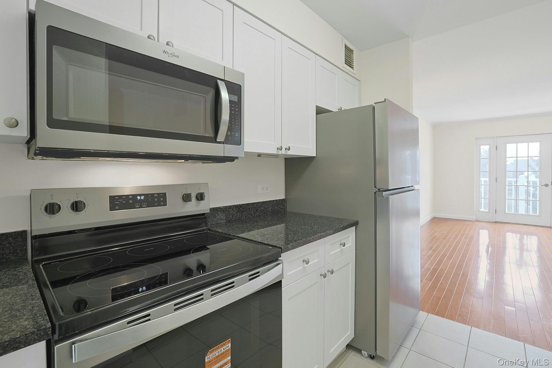 #7 photo, 31 Greenridge Avenue, White Plains , NY 10605