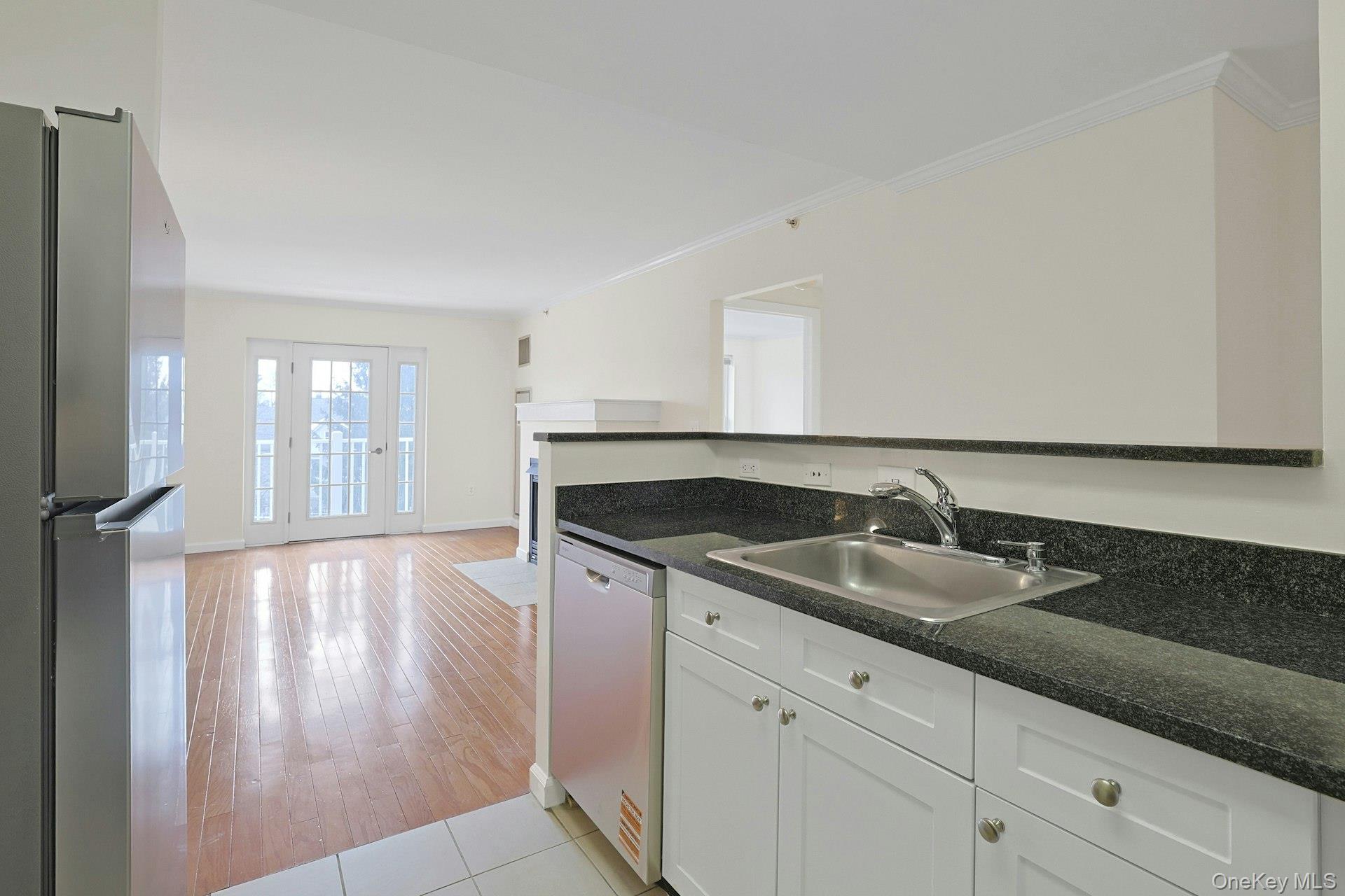 #8 photo, 31 Greenridge Avenue, White Plains , NY 10605