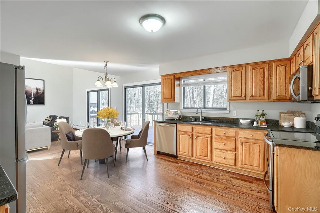 #5 photo, 9 Oak Avenue, Somers , NY 10589