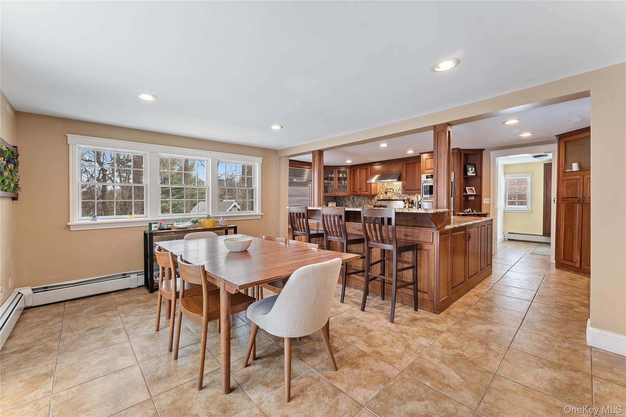 #5 photo, 25 Eiler Lane, Irvington , NY 10533