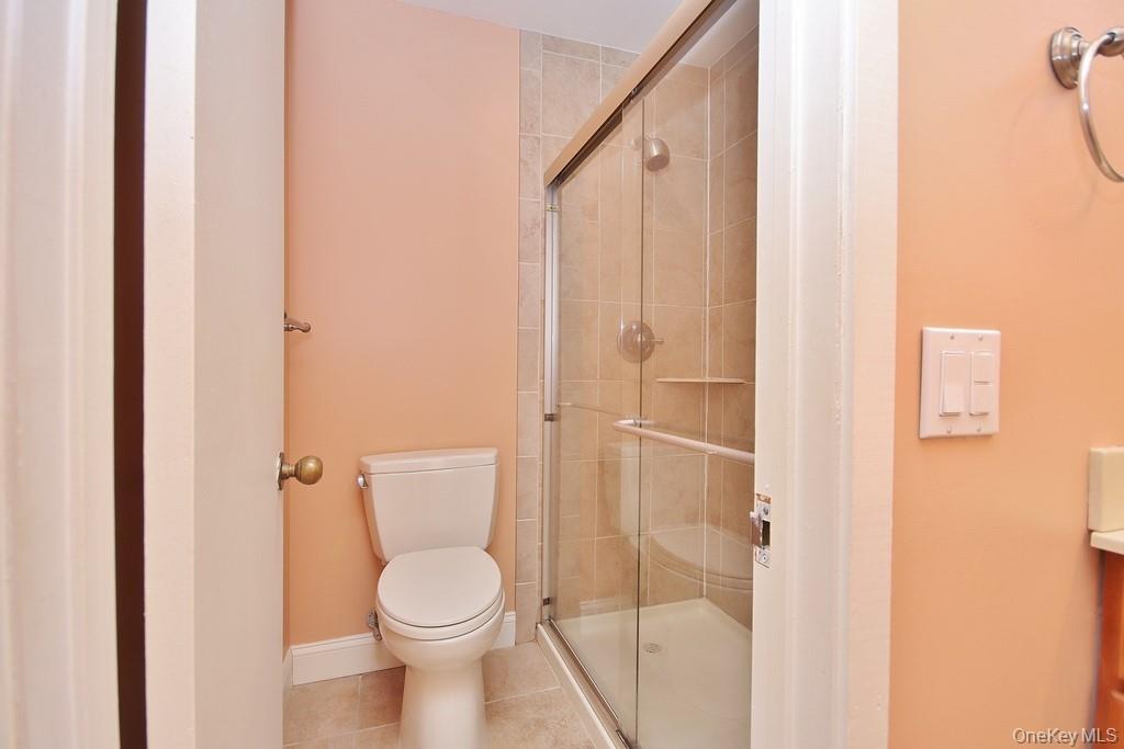 #19 photo, 383 Martling Avenue, Tarrytown , NY 10591