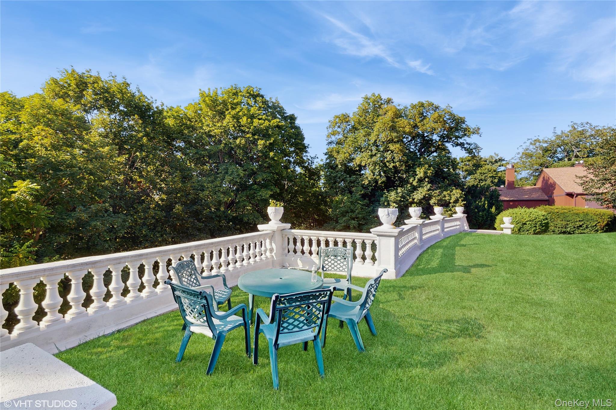 #4 photo, 383 Martling Avenue, Tarrytown , NY 10591