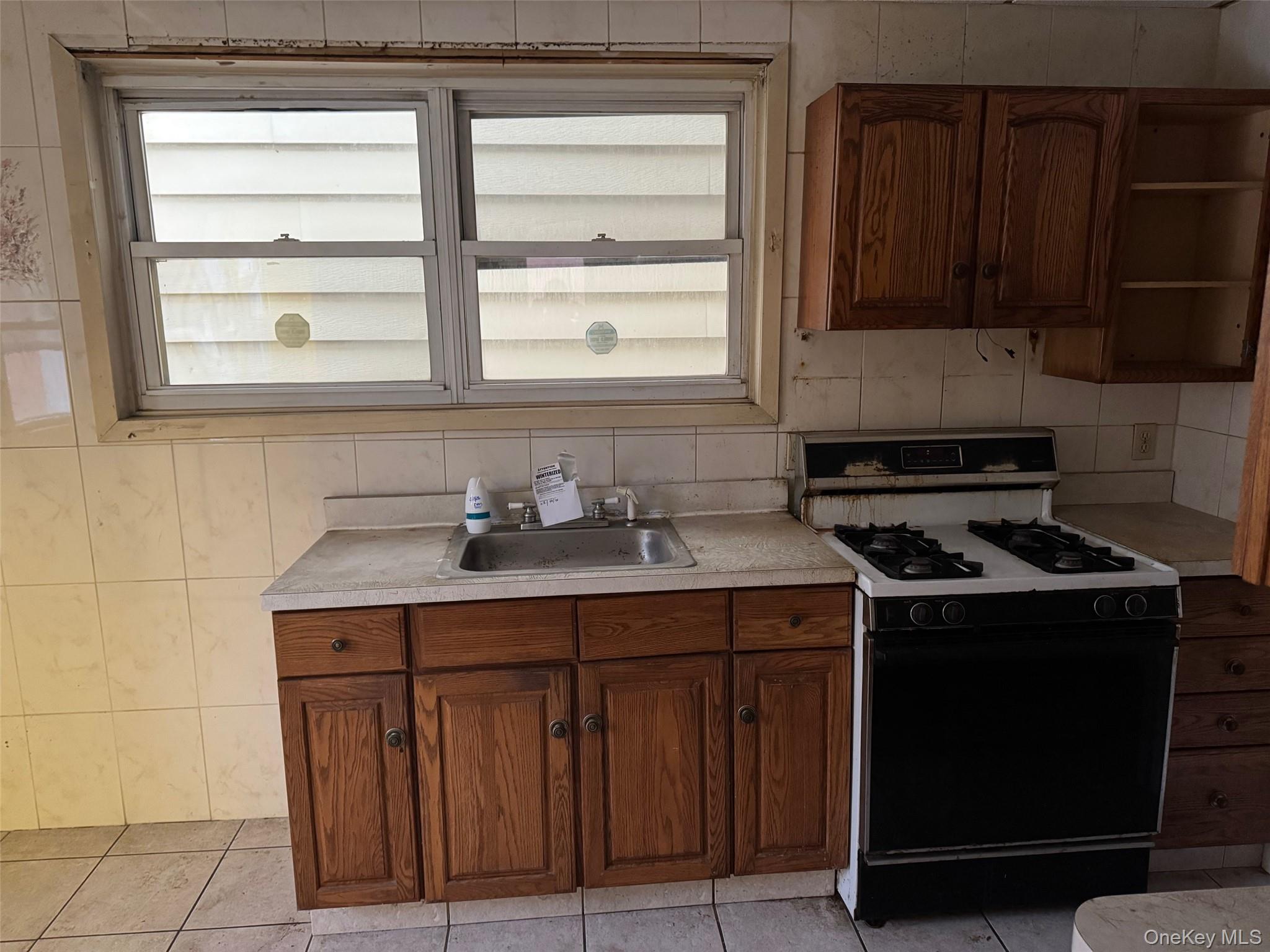 #11 photo, 1627 Pilgrim Avenue, برونكس Bronx , NY 10461