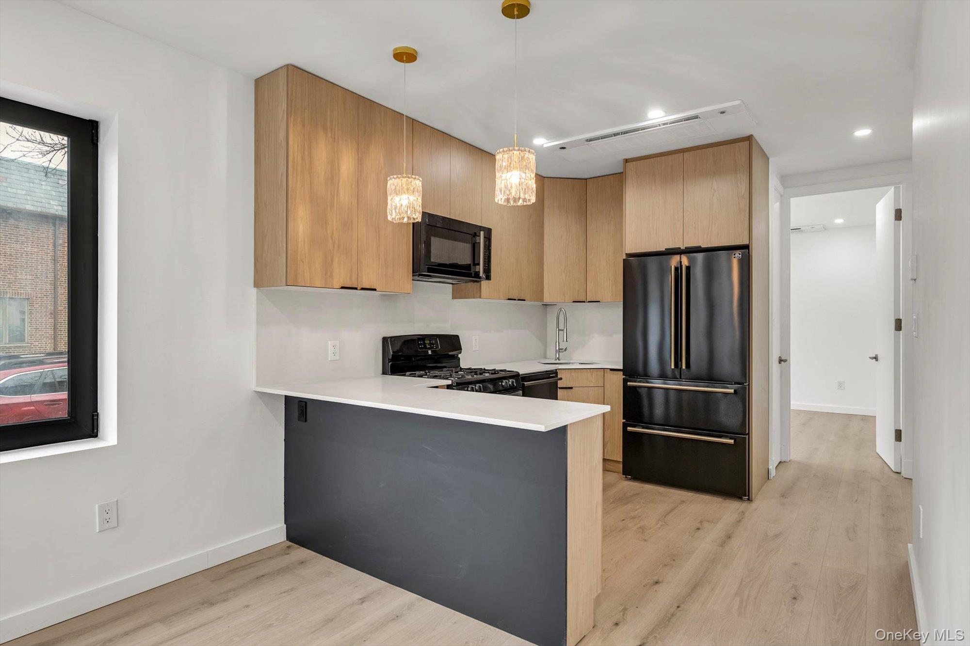 #6 photo, 85-45 67th Road, Rego Park , NY 11374