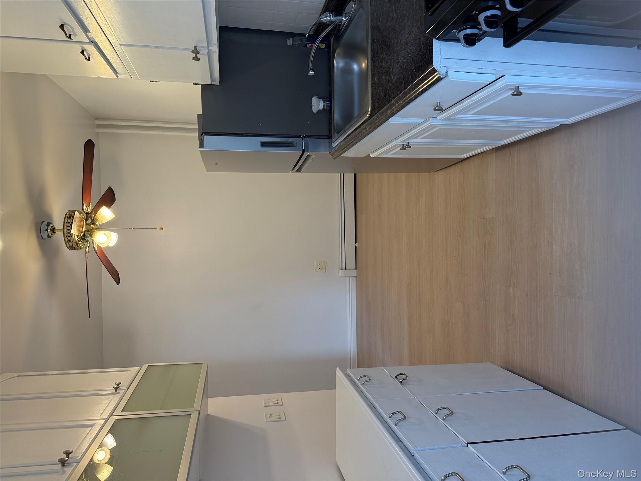 #1 photo, 25-12 14th Place, 皇后區 Long Island City , NY 11102