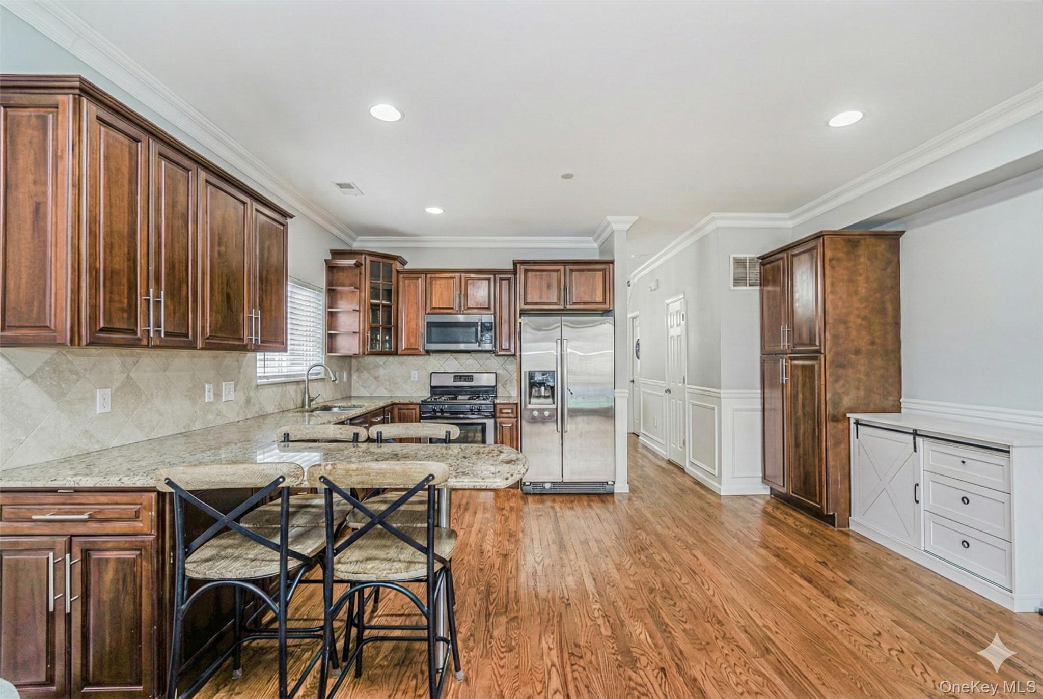 #11 photo, 49 Llewellyn Place, Staten Island , NY 10310