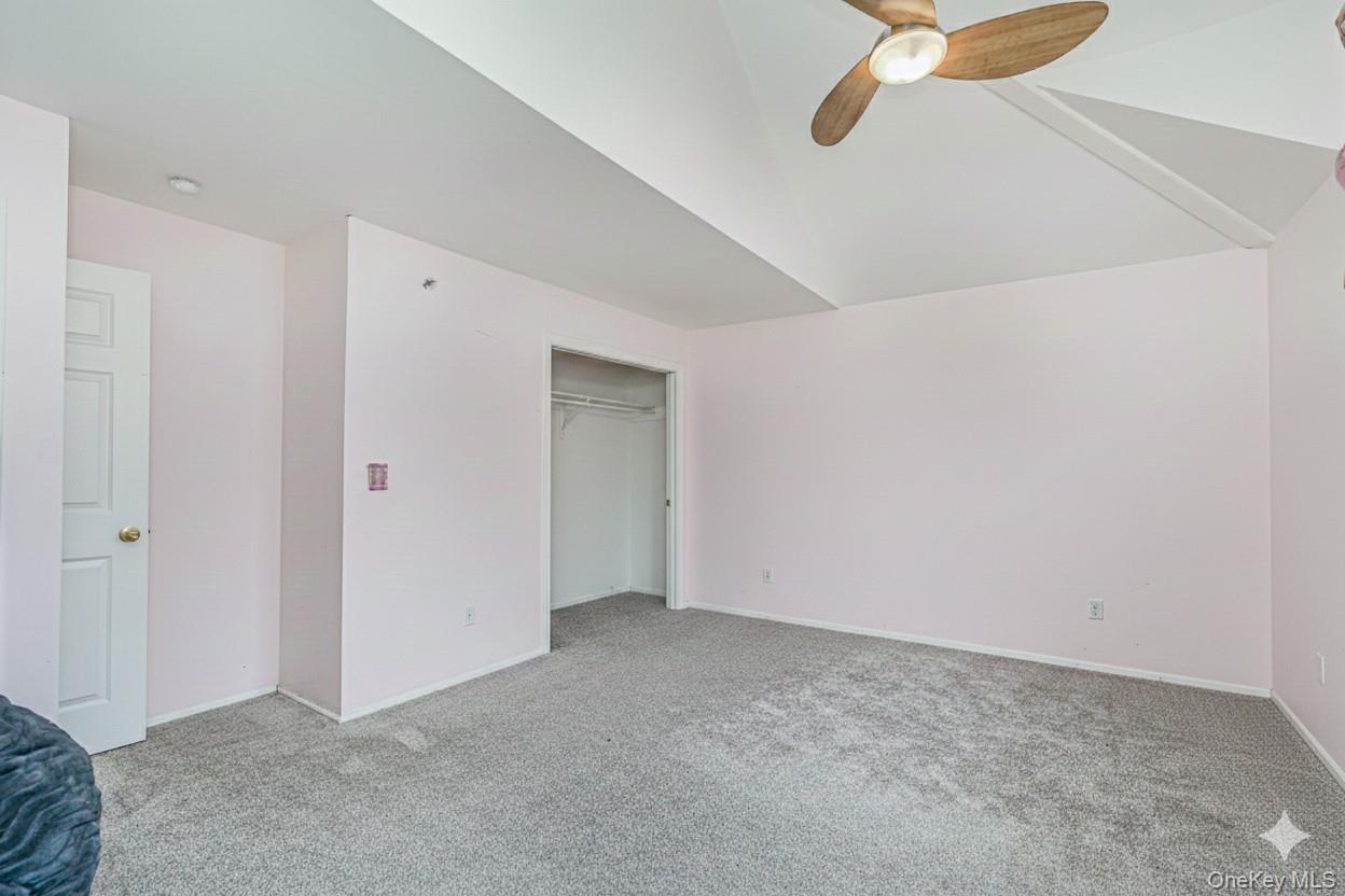 #15 photo, 49 Llewellyn Place, Staten Island , NY 10310