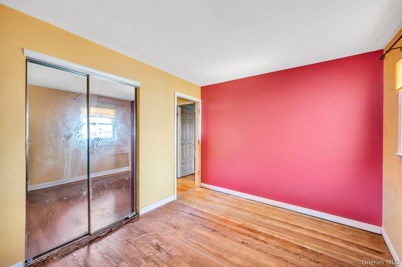 #19 photo, 1456 Locust Avenue, Bohemia , NY 11716