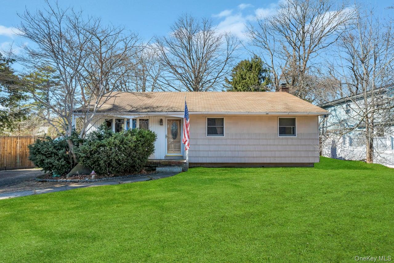 #2 photo, 1456 Locust Avenue, Bohemia , NY 11716