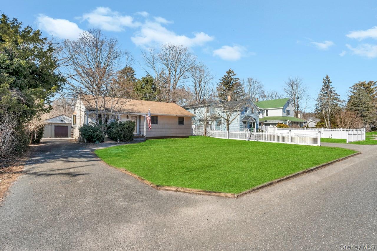 #3 photo, 1456 Locust Avenue, Bohemia , NY 11716