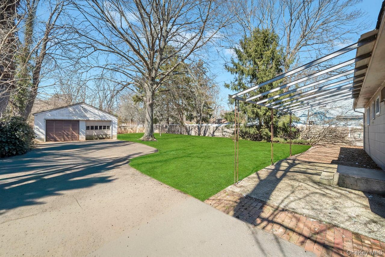 #5 photo, 1456 Locust Avenue, Bohemia , NY 11716