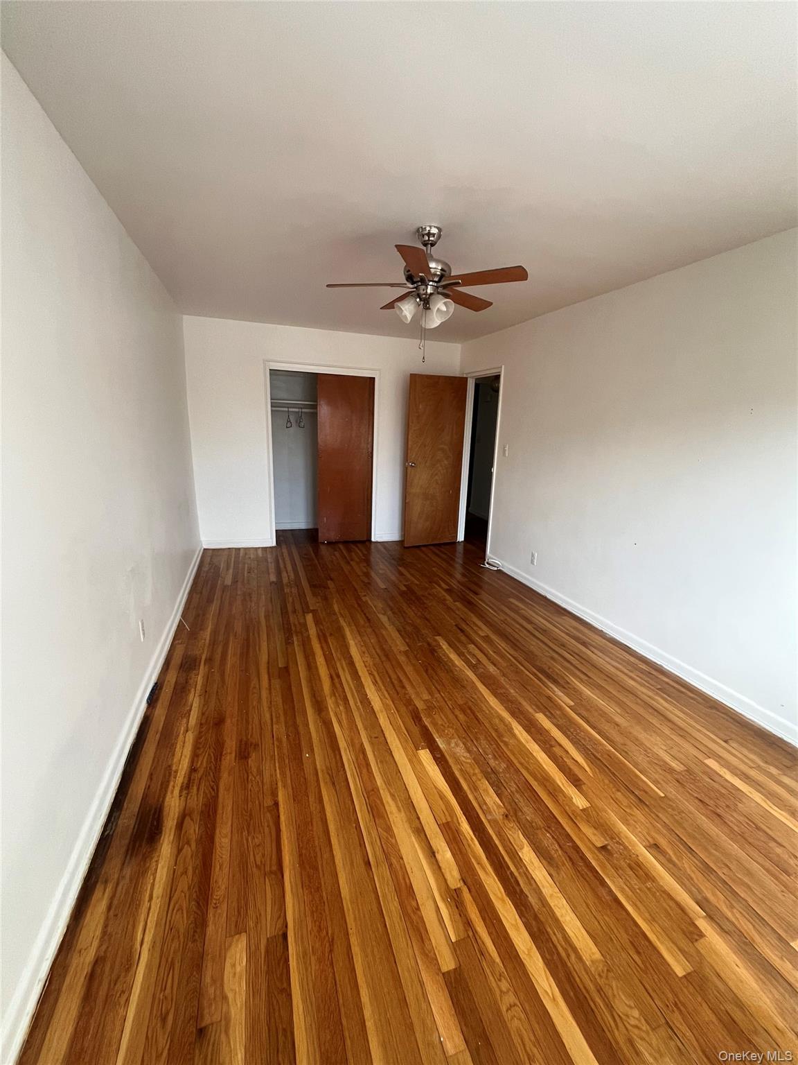 #7 photo, 8539 75th Street, קווינס Woodhaven , NY 11421