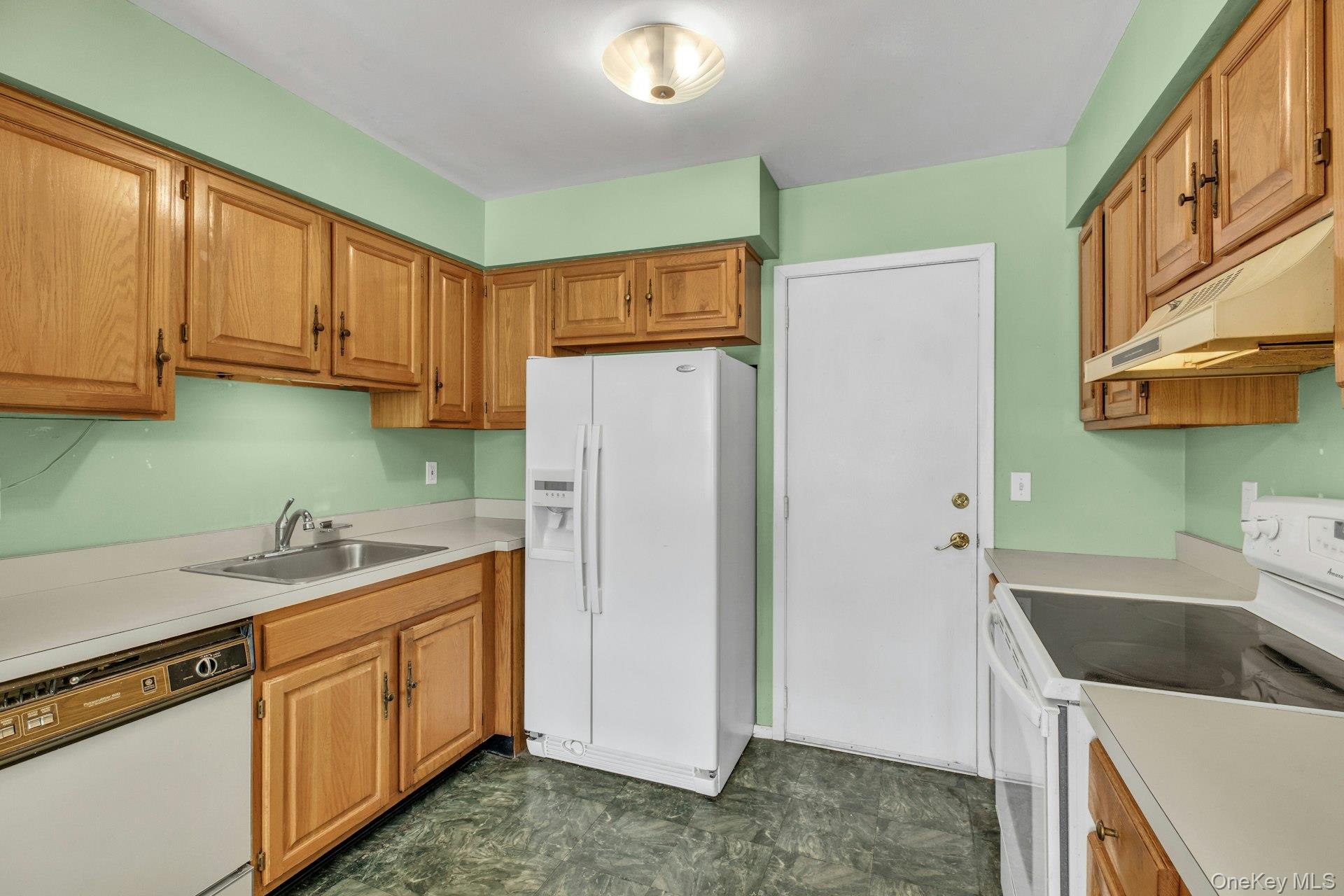 #19 photo, 71 Revere Drive, Sayville , NY 11782