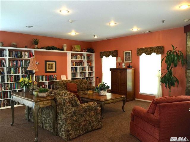 #6 photo, 71 Revere Drive, سوفولك Sayville , NY 11782