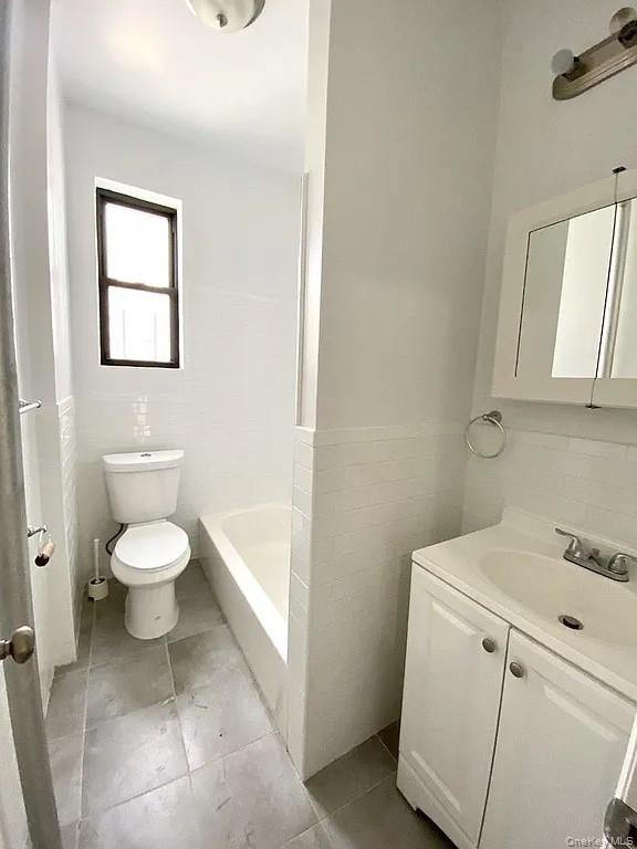 #19 photo, 155-17 Sanford Avenue, Flushing , NY 11355