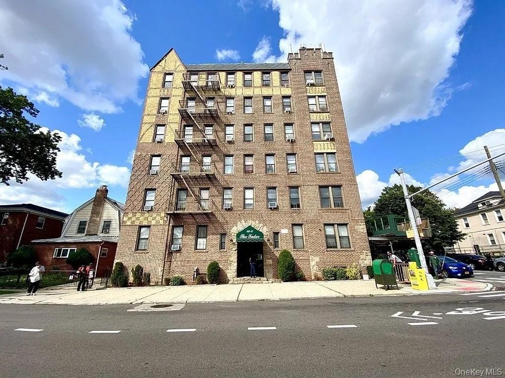 #20 photo, 155-17 Sanford Avenue, Flushing , NY 11355