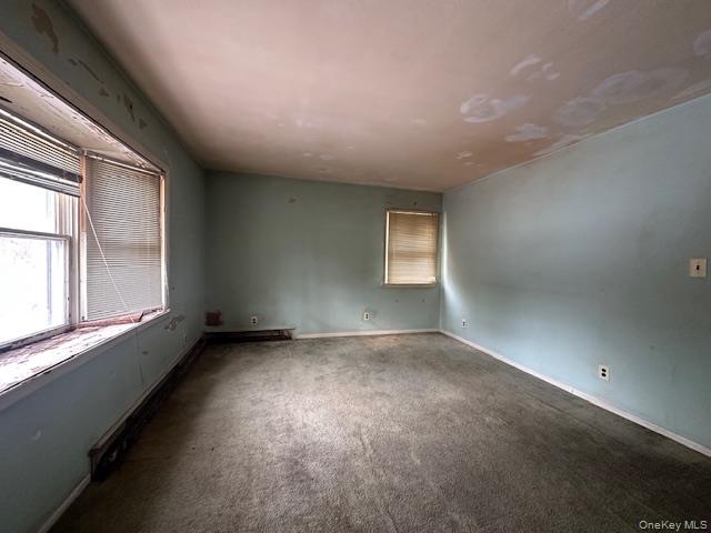 #16 photo, 212 Helme Avenue, سوفولك Miller Place , NY 11764