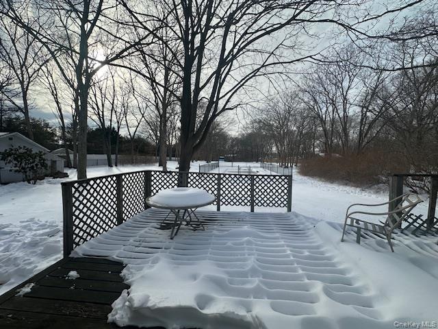 #5 photo, 212 Helme Avenue, سوفولك Miller Place , NY 11764