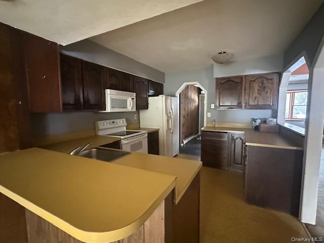 #8 photo, 212 Helme Avenue, سوفولك Miller Place , NY 11764