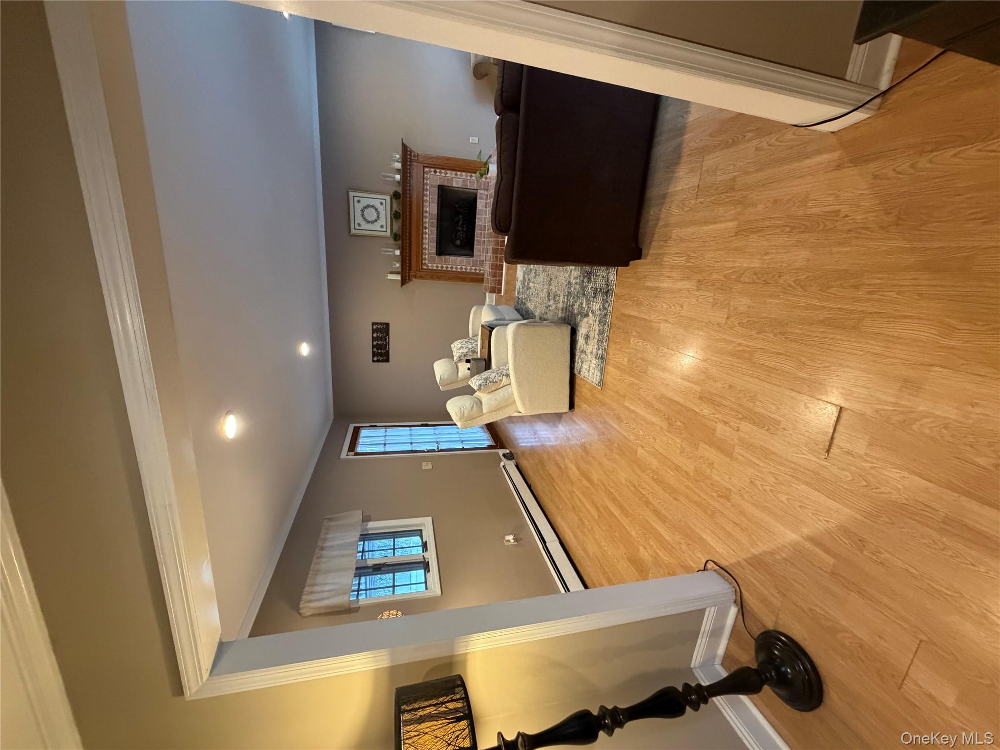 #15 photo, 22 Jersey Street, سوفولك Deer Park , NY 11729