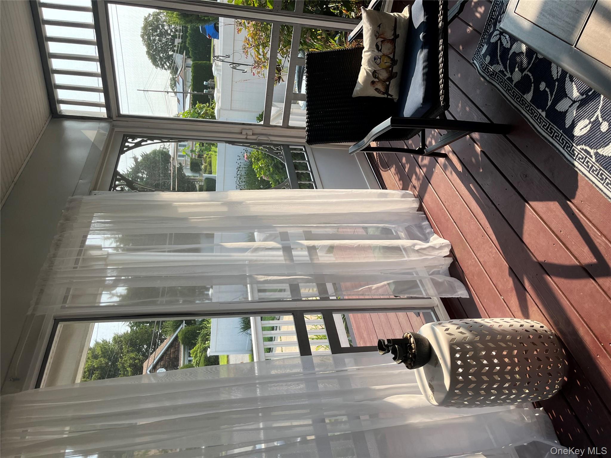 #5 photo, 22 Jersey Street, سوفولك Deer Park , NY 11729