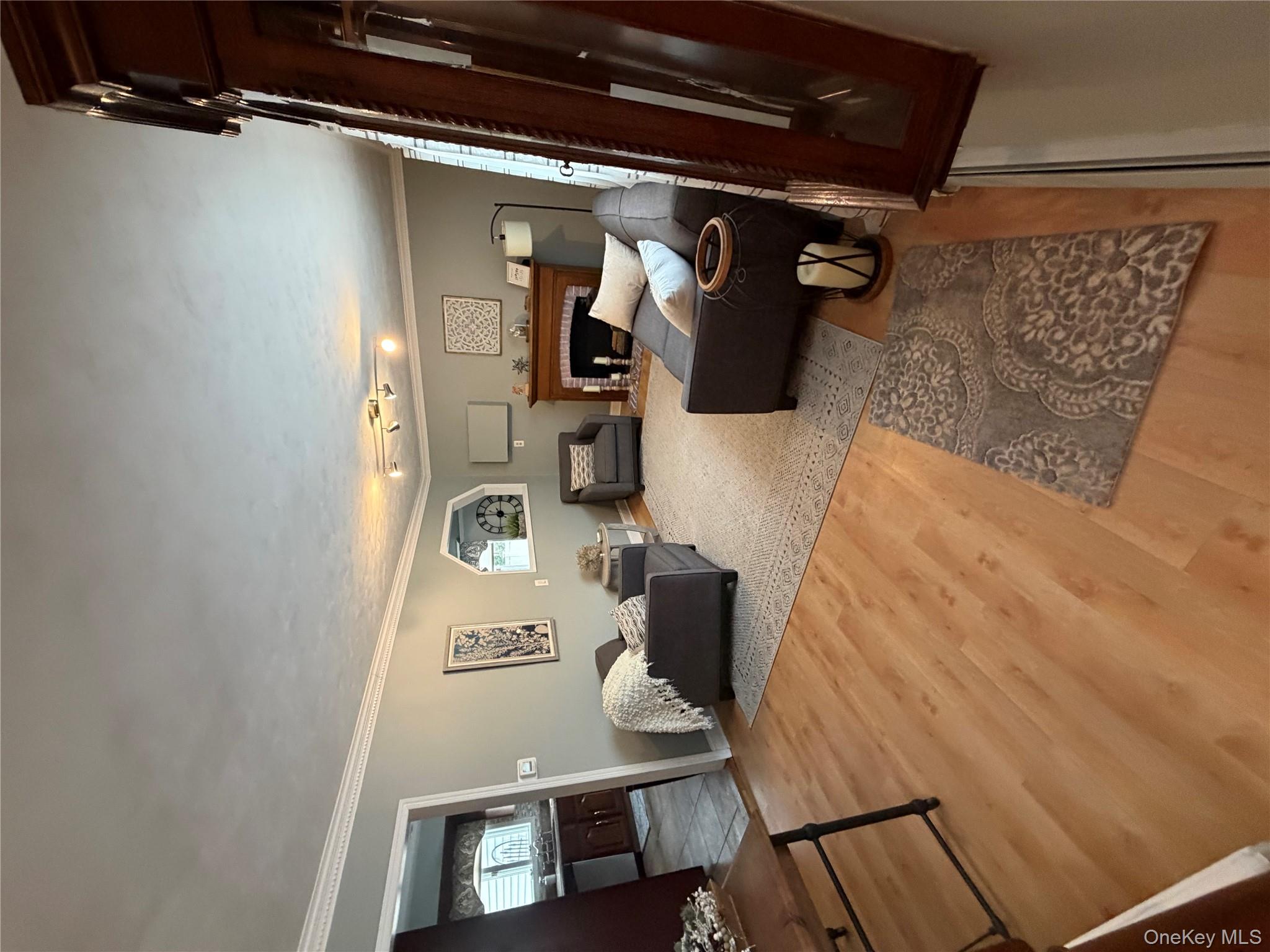 #6 photo, 22 Jersey Street, سوفولك Deer Park , NY 11729