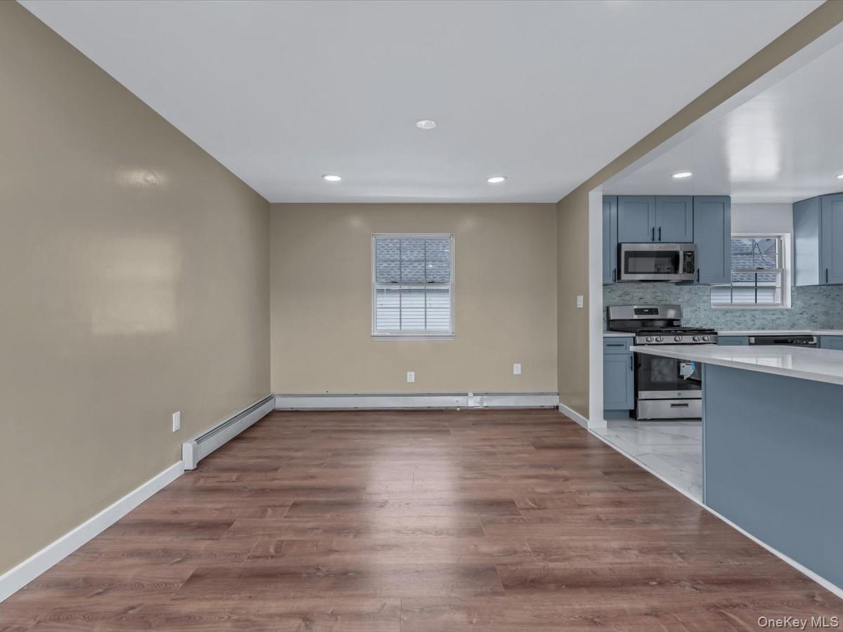 #7 photo, 401 Dover Street, 長島 Westbury , NY 11590