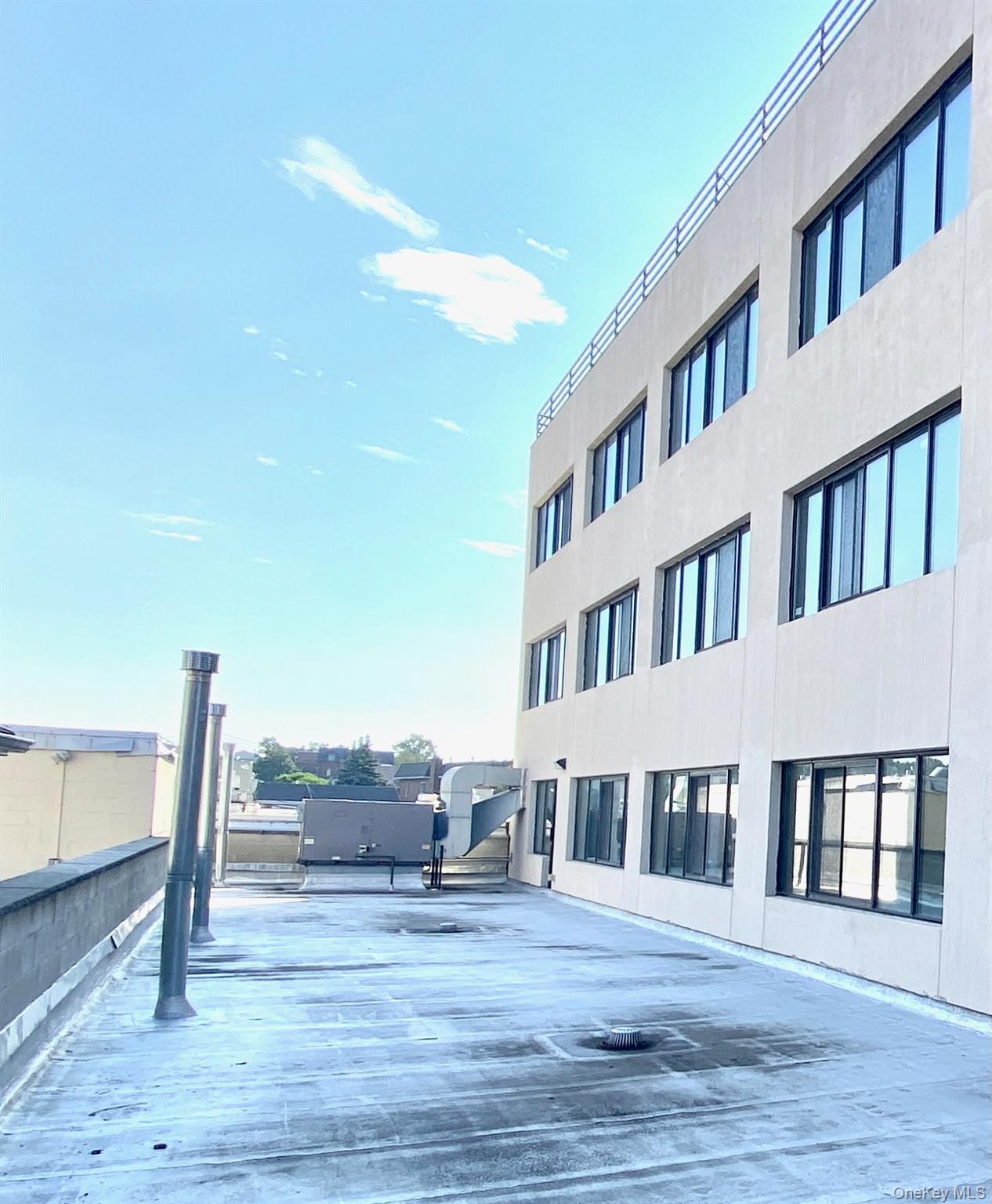 #2 photo, 1957 49th Street, Куинс ‖ Astoria , NY 11105