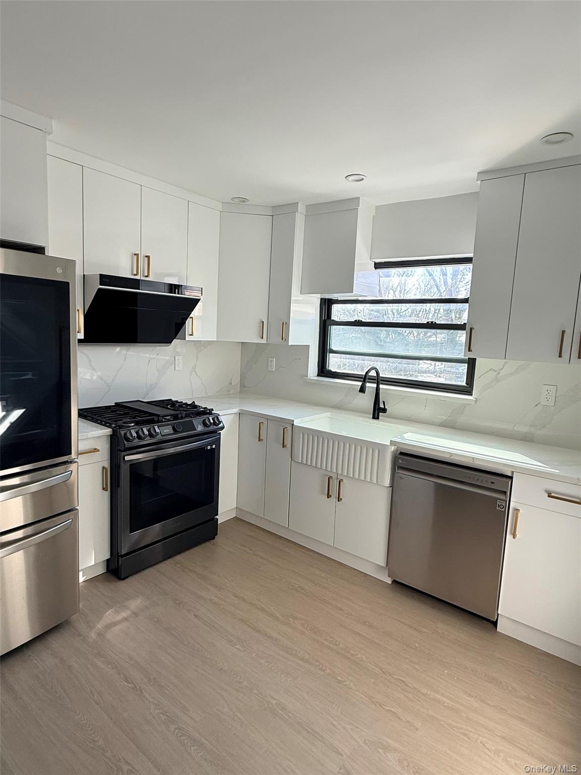 #5 photo, 21918 74th Avenue, Oakland Gardens , NY 11364