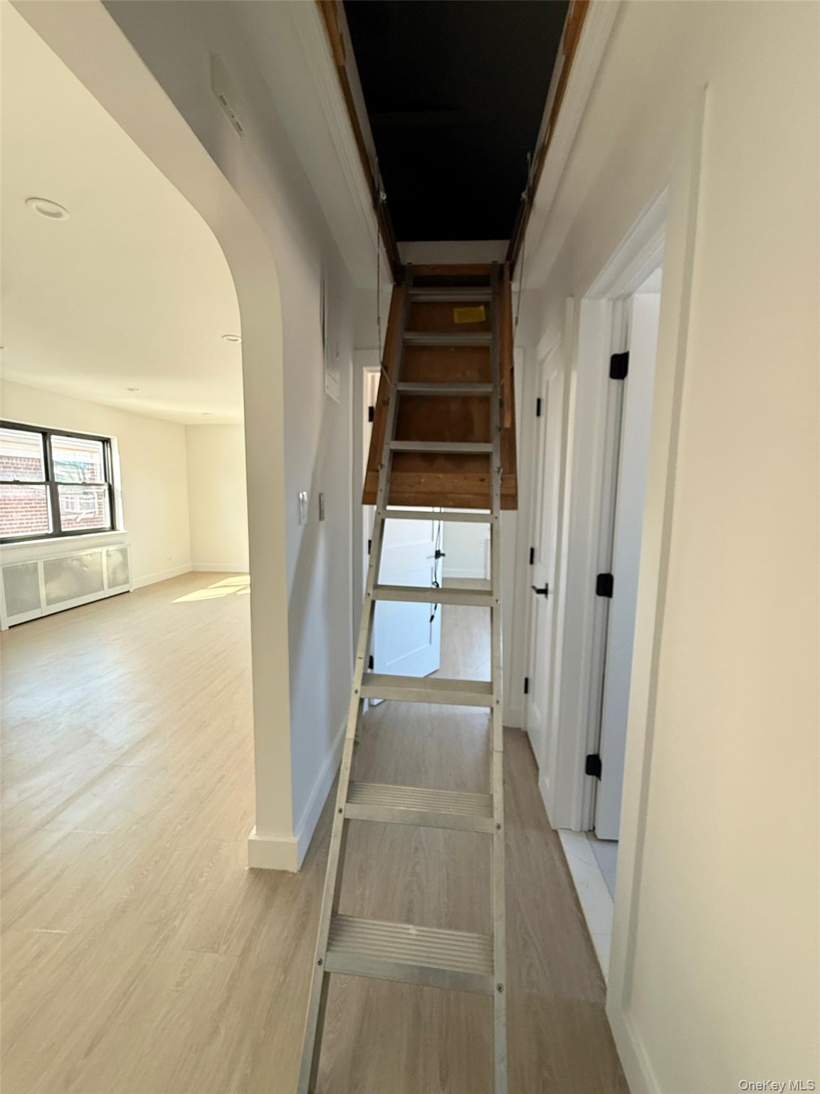 #7 photo, 21918 74th Avenue, Oakland Gardens , NY 11364