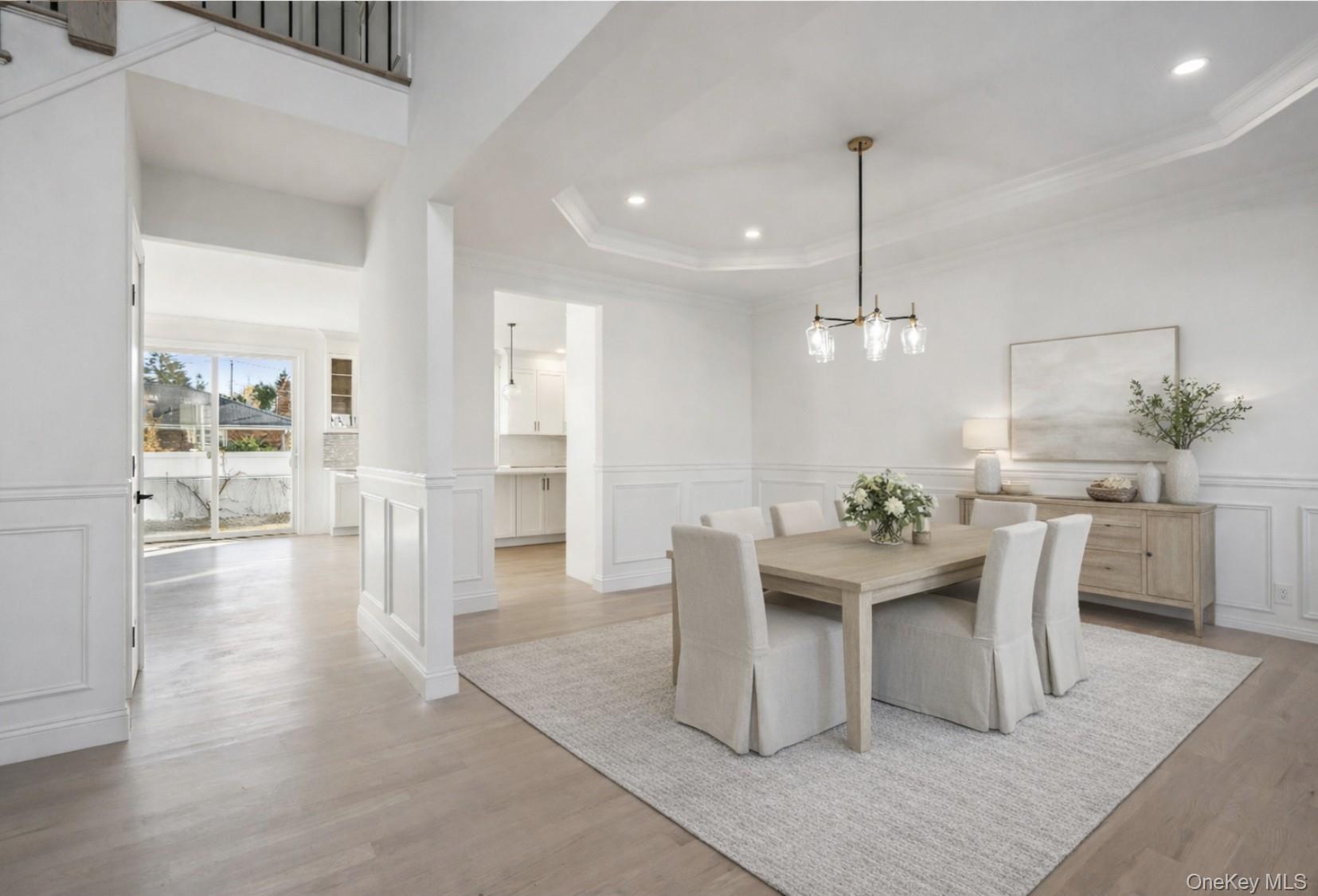 #4 photo, 7 Otsego Place, Jericho , NY 11753