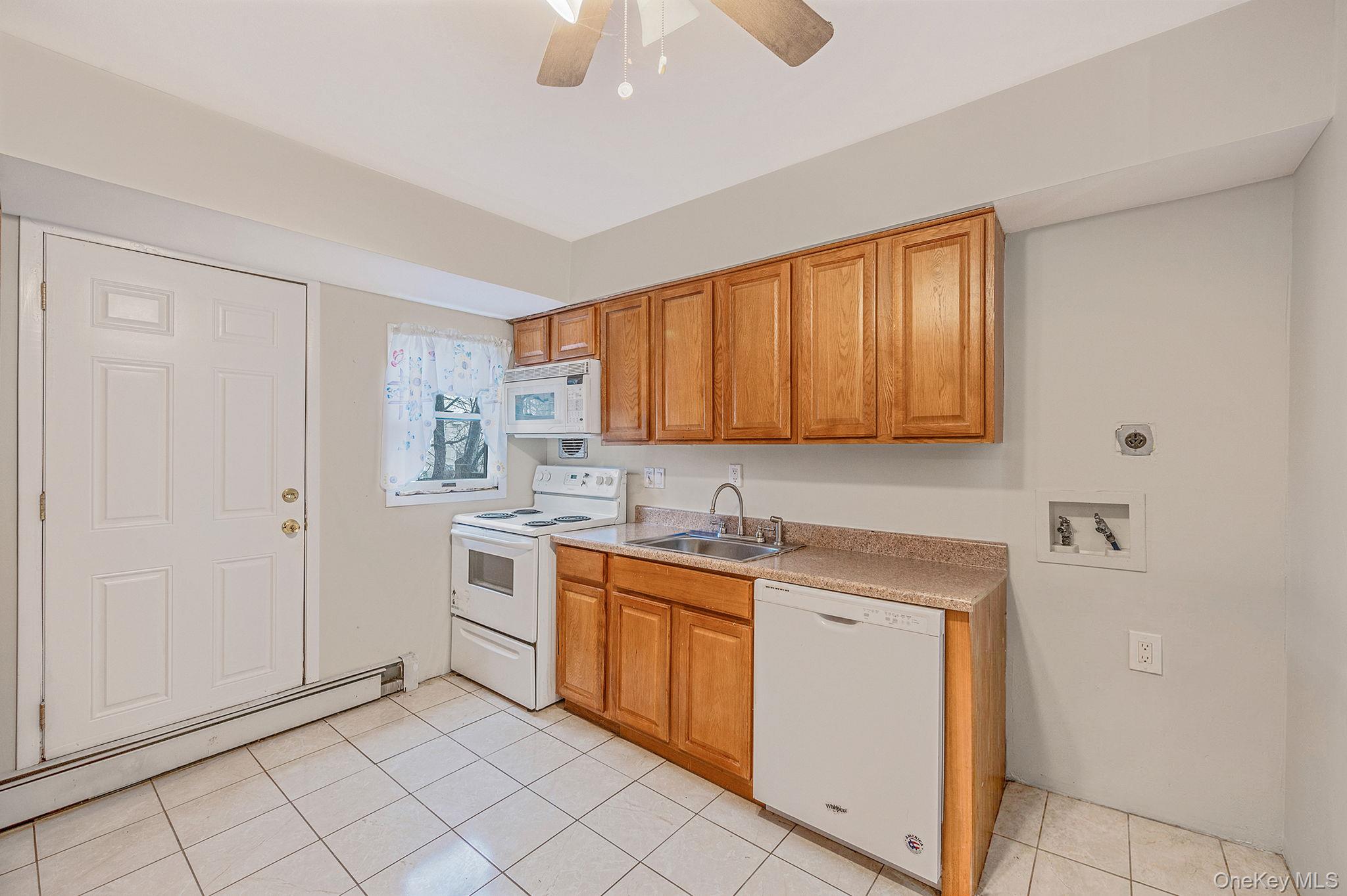 #7 photo, 29 N Baldwin Place, Massapequa , NY 11758