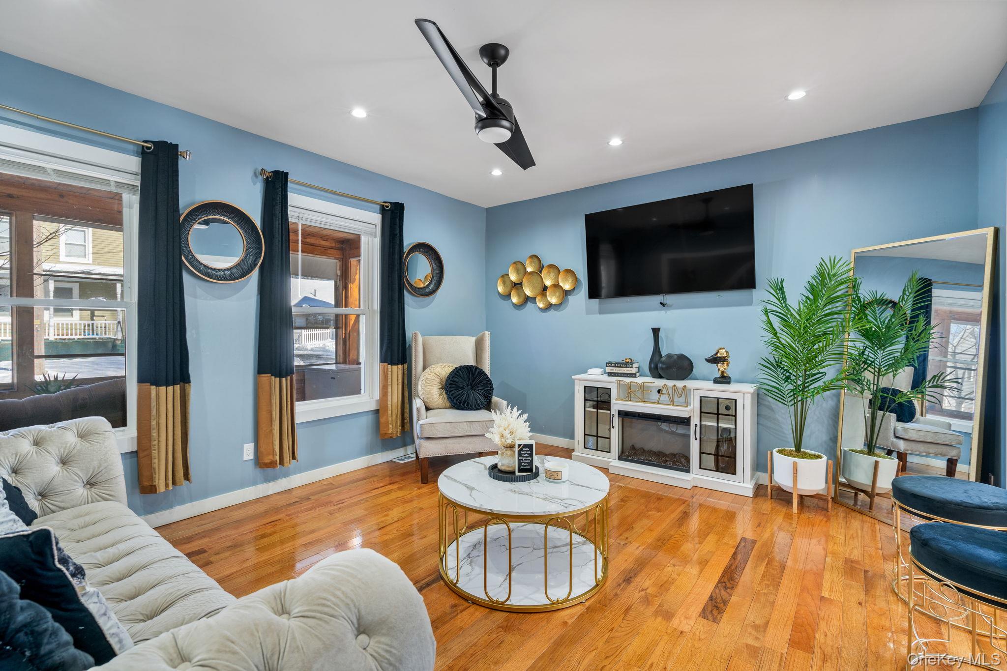 #5 photo, 4 James Street, Harriman , NY 10926