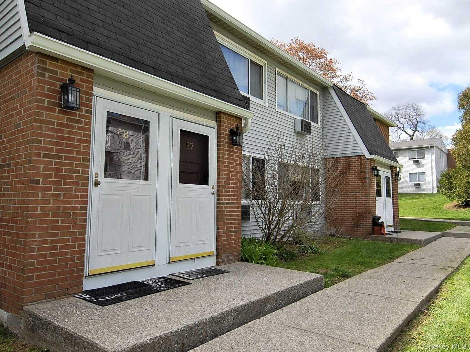 #3 photo, 2740 South Road, Poughkeepsie , NY 12601