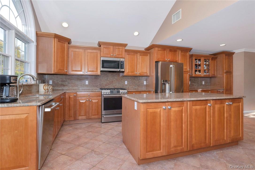 #8 photo, 15 Pine Drive, Stony Point , NY 10980