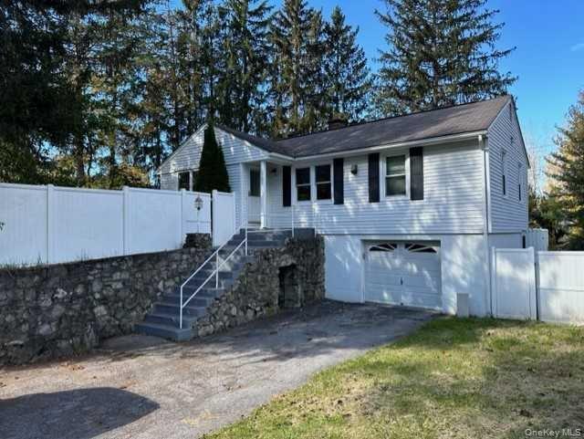 #1 photo, 131 SPACKENKILL Road, Poughkeepsie , NY 12603