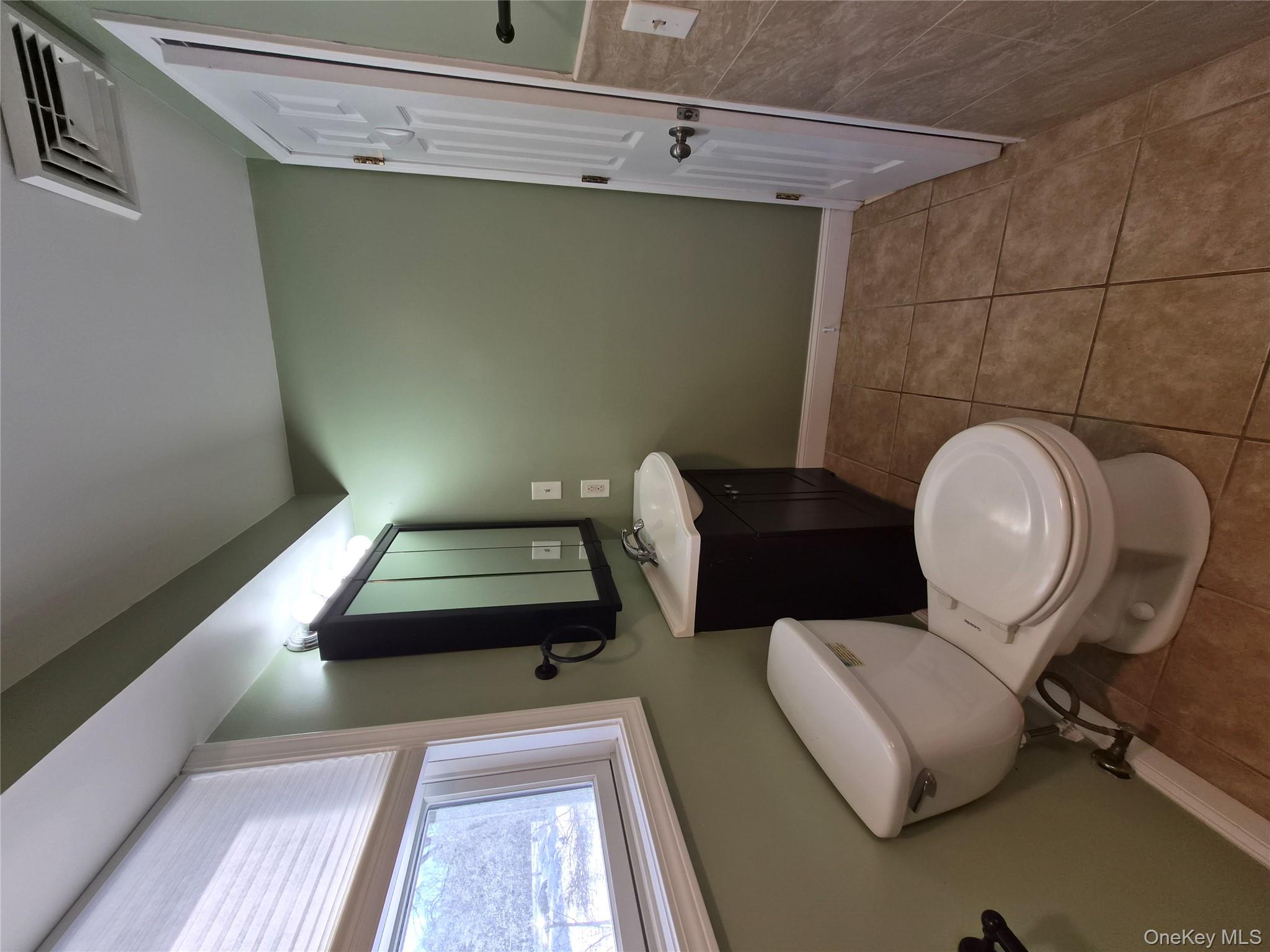 #13 photo, 1614 Route 9G, Hyde Park , NY 12538