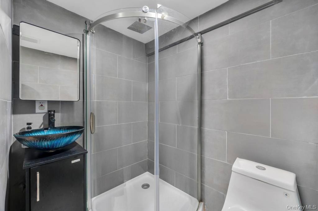 #16 photo, 280 Balcom Avenue, 布朗士 Bronx , NY 10465