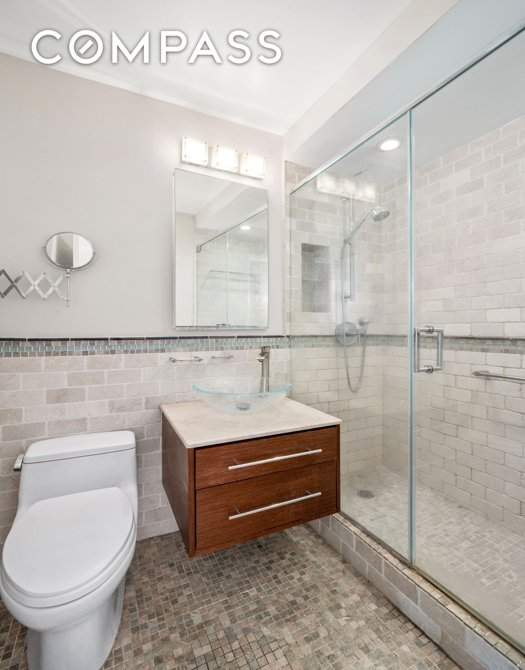 #11 photo, 77 7th Avenue, 曼哈頓 Chelsea , NY 10011