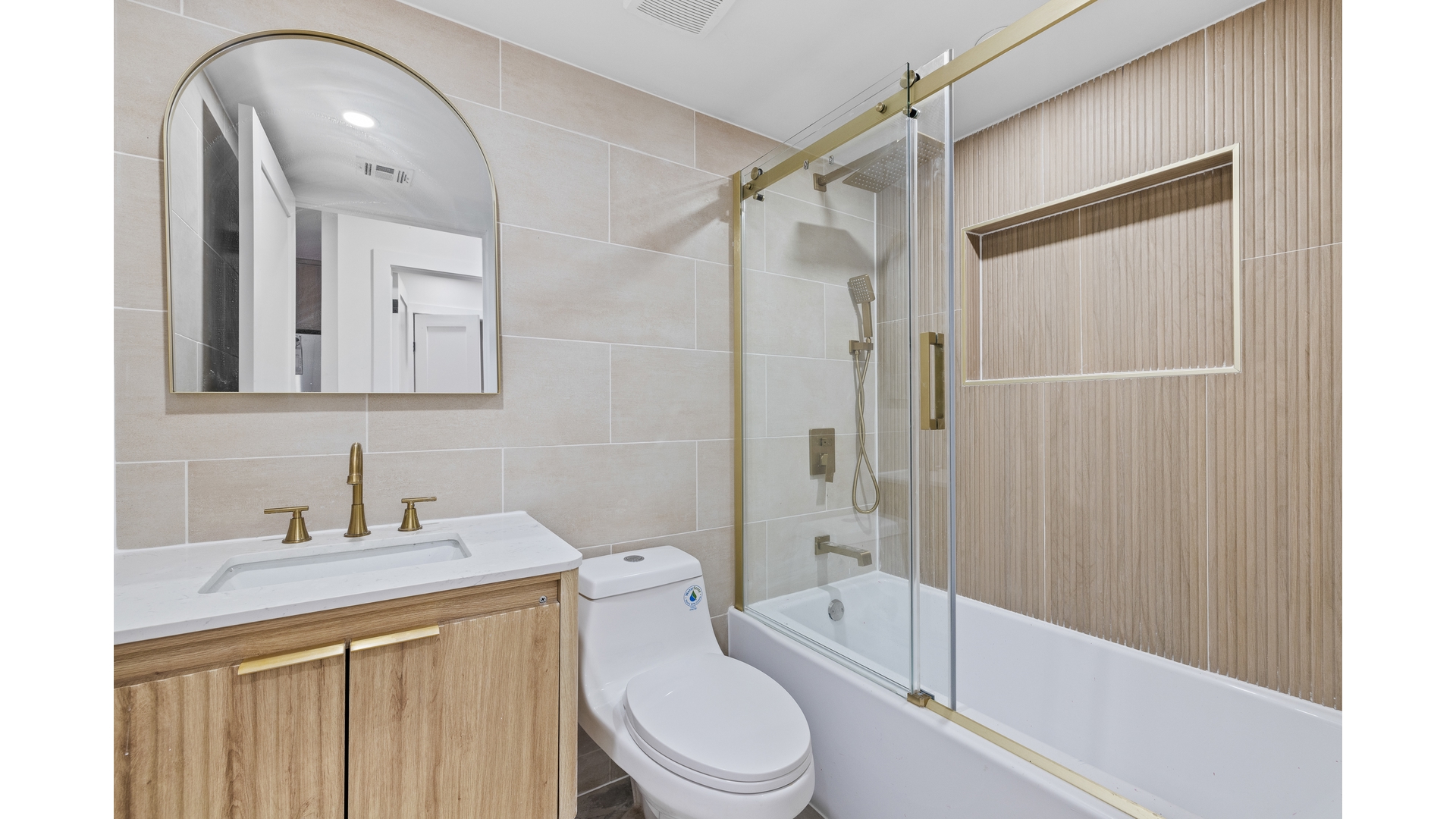 #10 photo, 631 ST MARKS Avenue, Crown Heights , NY 11216