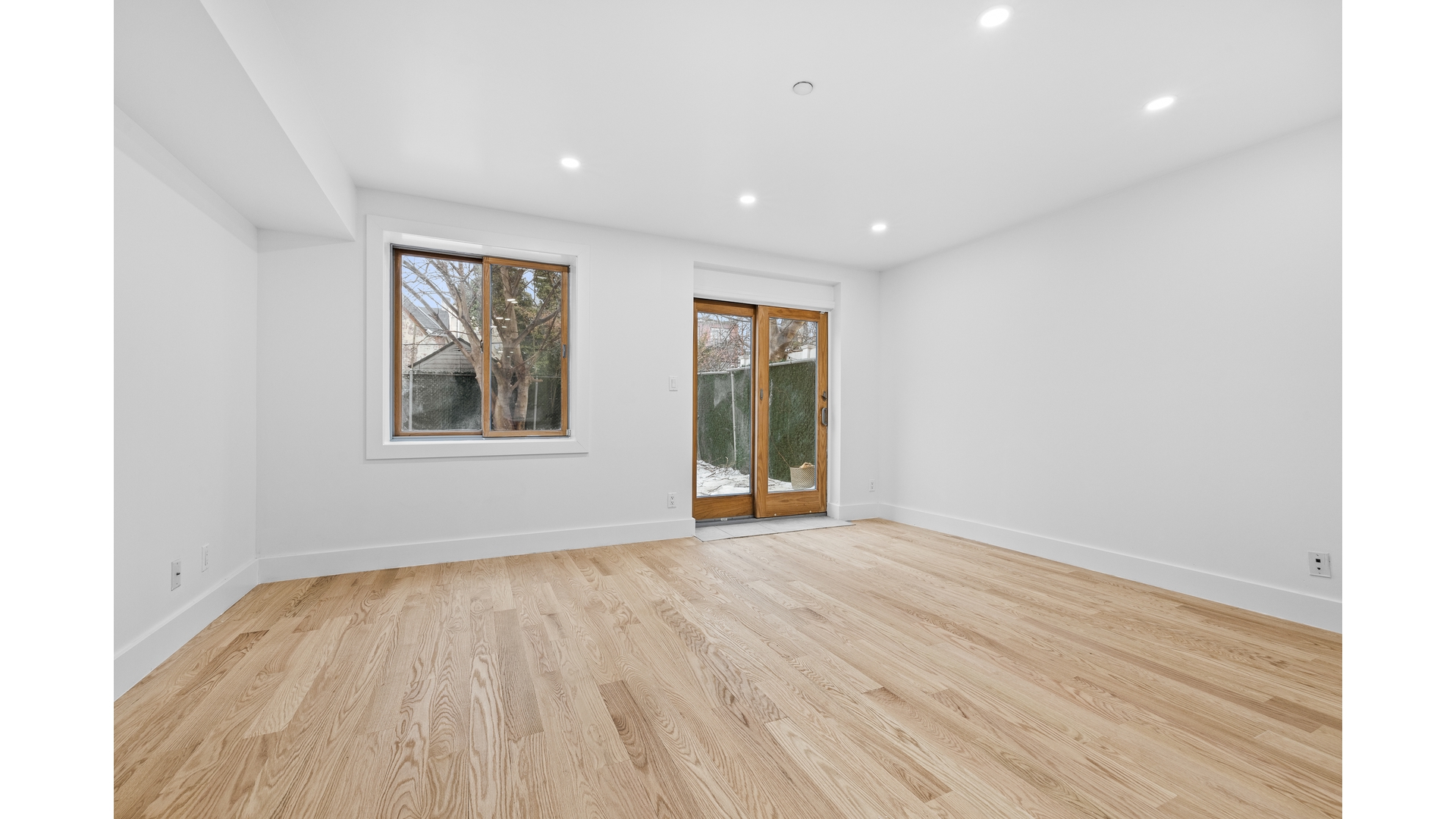 #8 photo, 631 ST MARKS Avenue, Crown Heights , NY 11216