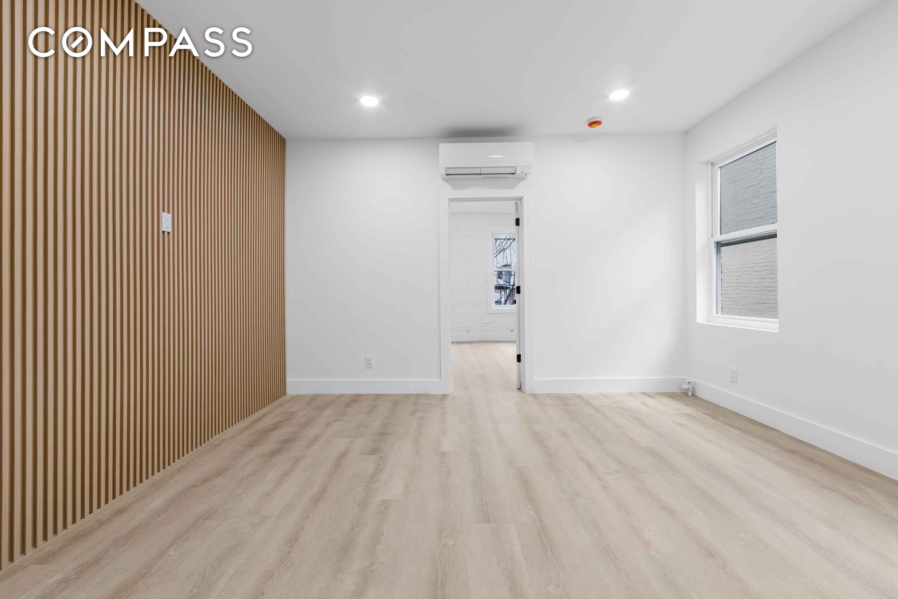 #5 photo, Astoria, Astoria , NY 11105