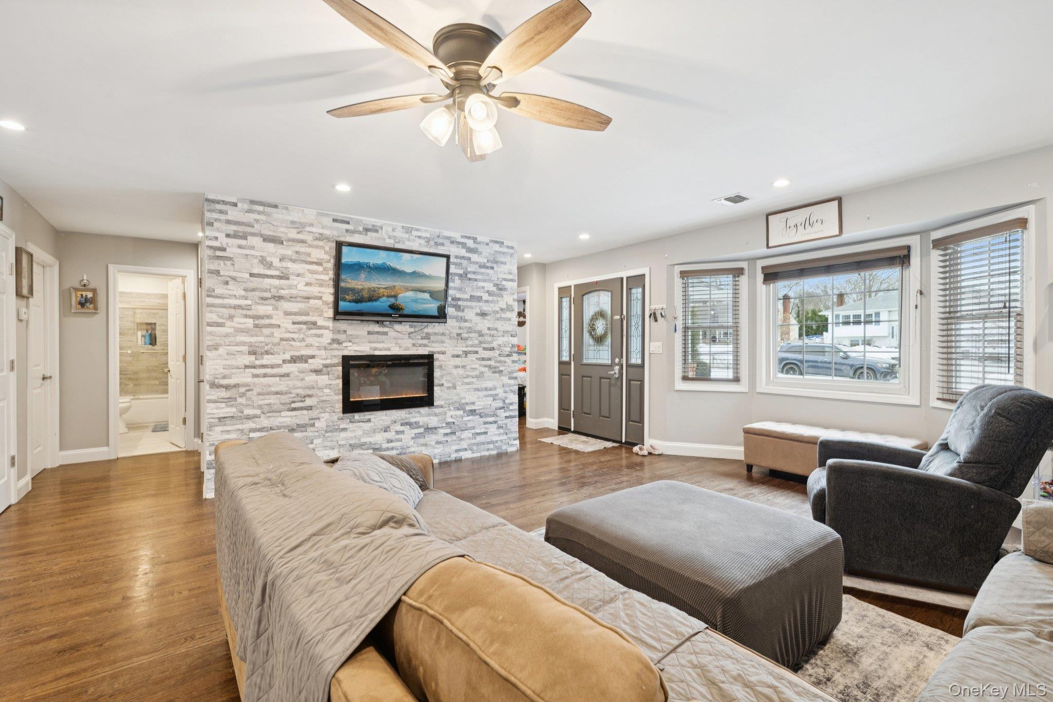 #6 photo, 135 5th Avenue, 东长岛 Kings Park , NY 11754