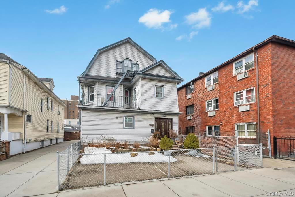 #2 photo, 9008 171st Street, Jamaica , NY 11432