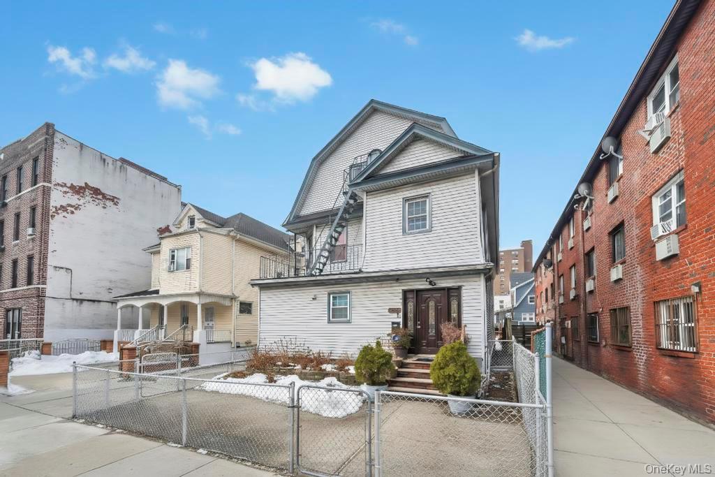 #5 photo, 9008 171st Street, Jamaica , NY 11432