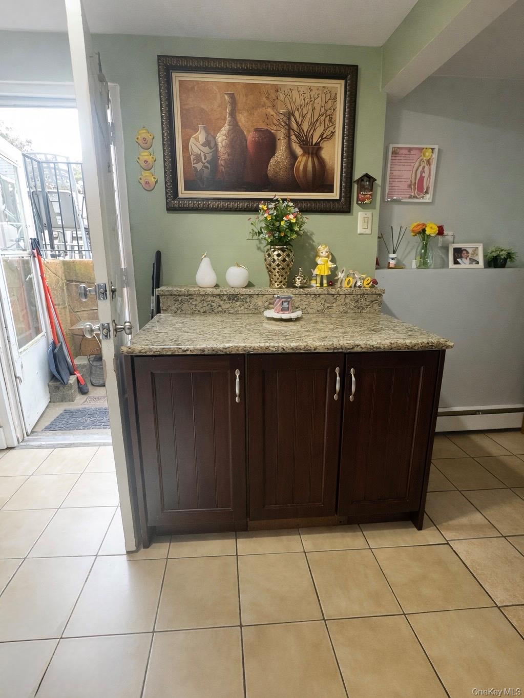 #13 photo, 46 Anna Road, Bay Shore , NY 11706