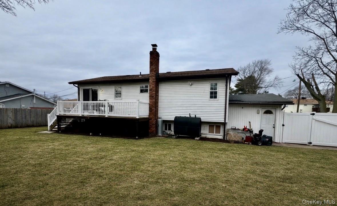 #15 photo, 46 Anna Road, Bay Shore , NY 11706