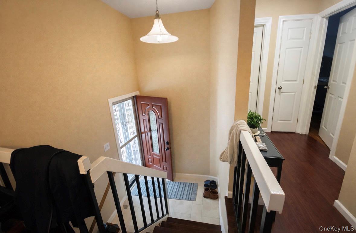 #8 photo, 46 Anna Road, Bay Shore , NY 11706